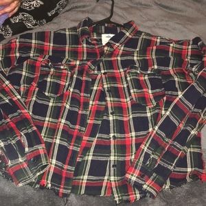 Frayed crop top flannel